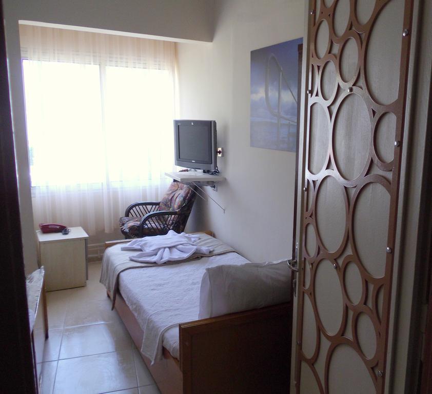 Caylan Hotel Izmir Exterior foto